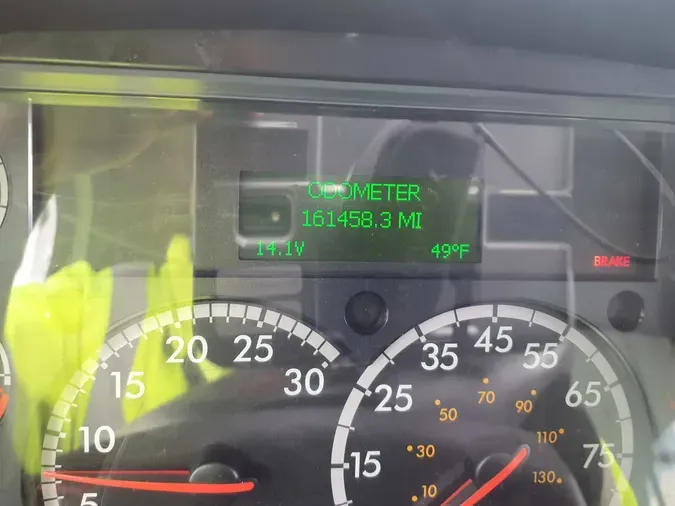 2020 FREIGHTLINER/MERCEDES M2 106