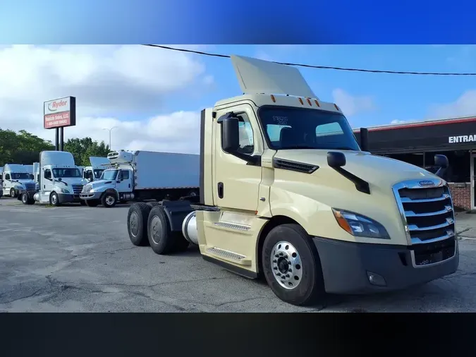 2020 FREIGHTLINER/MERCEDES NEW CASCADIA PX12664f45918647f93e8bef12910831dd74031