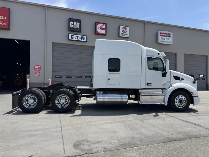 2022 Peterbilt 579f45be0f28d00fe52d7998763dc1566a4