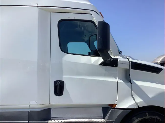 2021 Freightliner Cascadia