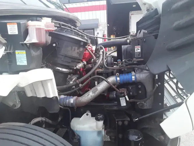 2019 FREIGHTLINER M2 106