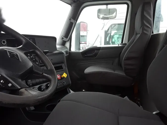 2018 NAVISTAR INTERNATIONAL LT625 DAYCAB T/A