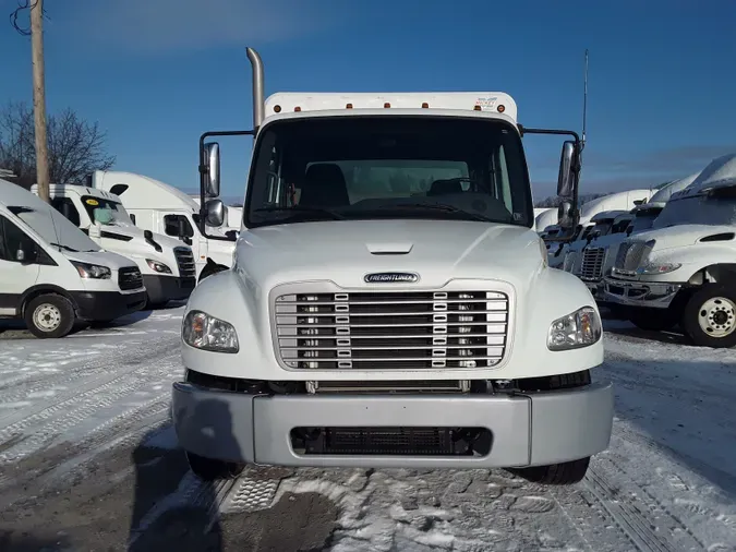 2014 FREIGHTLINER/MERCEDES M2 106