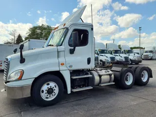 2016 FREIGHTLINER/MERCEDES CASCADIA 125