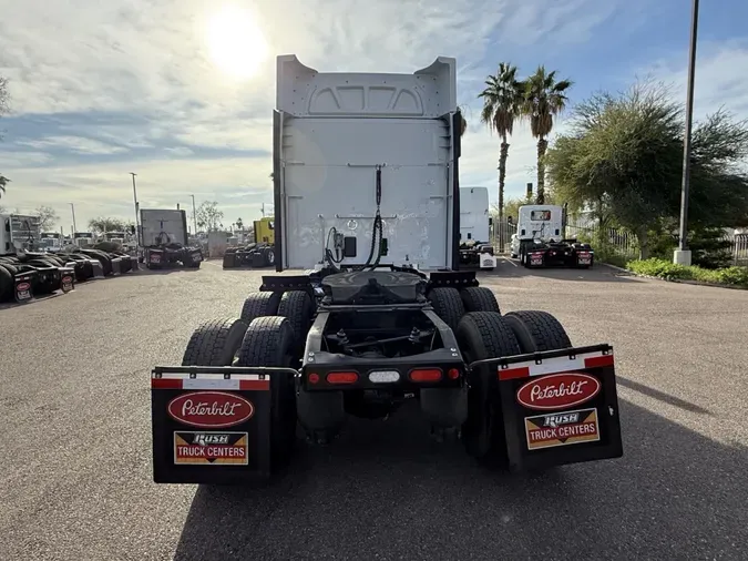 2022 Peterbilt 579