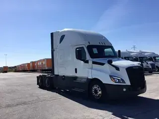 2020 Freightliner Cascadia