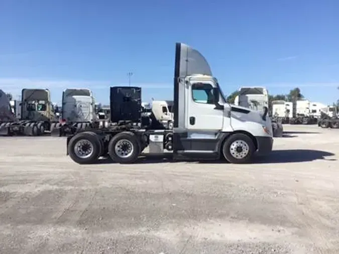 2019 Freightliner Cascadia