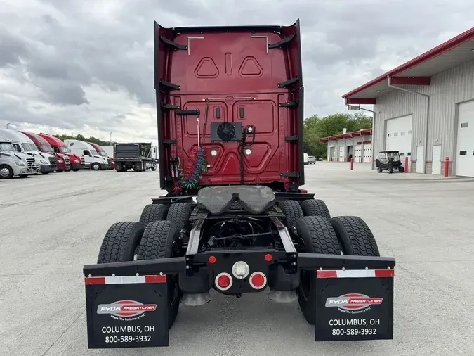 2020 Freightliner Cascadia&reg;