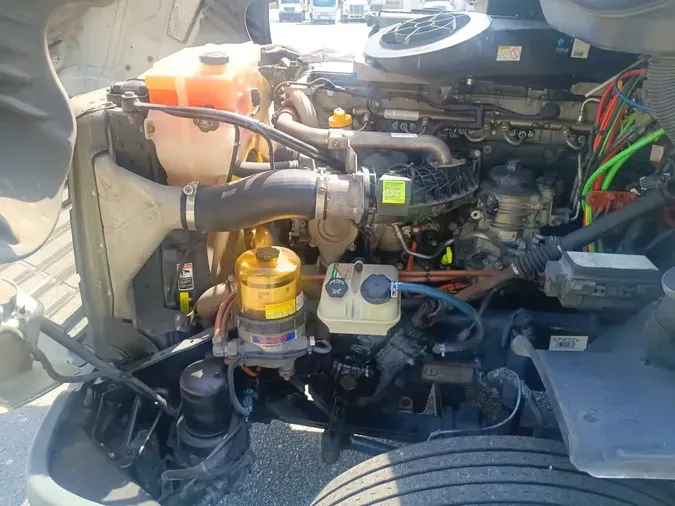 2019 FREIGHTLINER CASCADIA 125