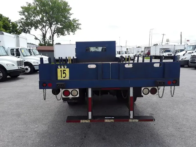 2016 FREIGHTLINER M2 106