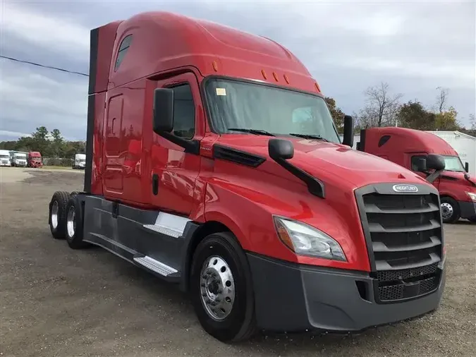 2020 FREIGHTLINER CASCADIA