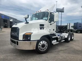 2023 MACK ANTHEM AN64T