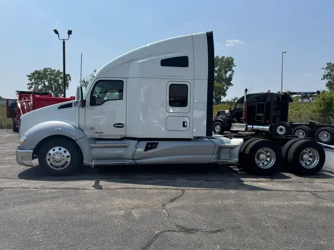 2022 Kenworth T680