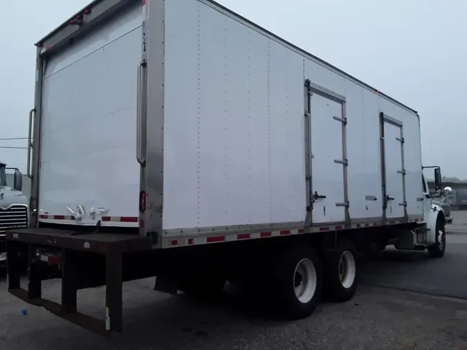 2018 FREIGHTLINER M2 106
