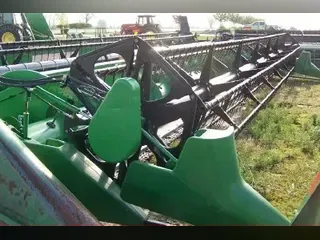 2005 John Deere 630F