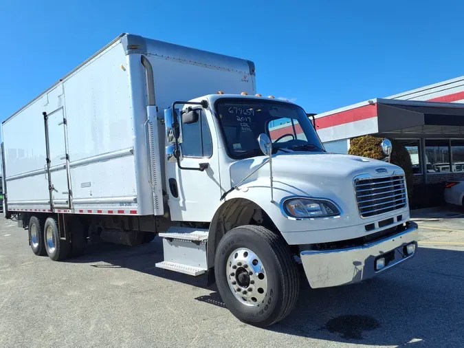 2017 FREIGHTLINER/MERCEDES M2 106