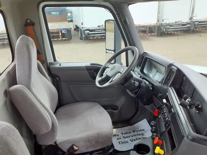 2019 NAVISTAR INTERNATIONAL LT625 DAYCAB T/A