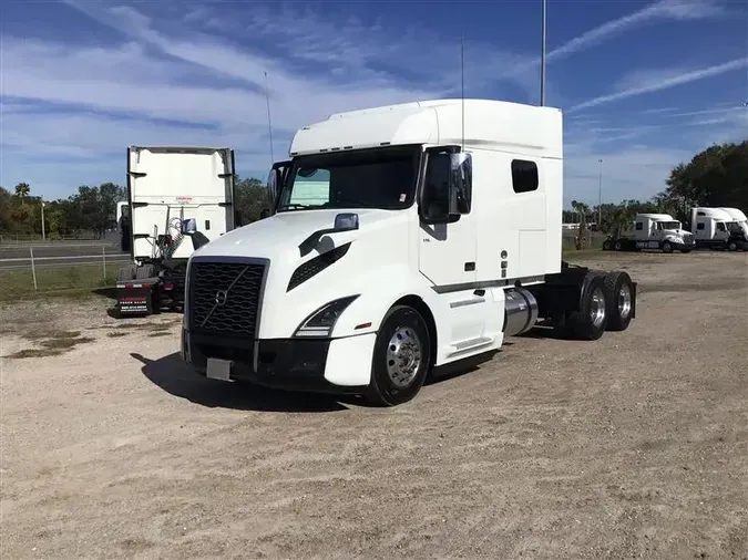 2021 VOLVO VNL740f47c74bd207b995ad4ee2e99e0794830