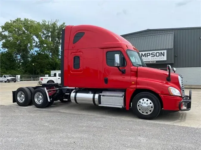 2018 FREIGHTLINER CASCADIA 125