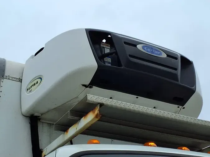 2018 FREIGHTLINER M2 106