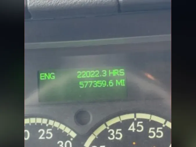 2019 FREIGHTLINER/MERCEDES CASCADIA 125f483ad767673b3219627d482c0ca839e