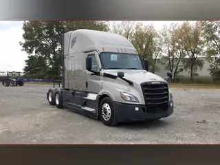 2024 Freightliner Cascadia 126