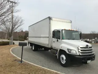 2017 HINO TRUCK 268