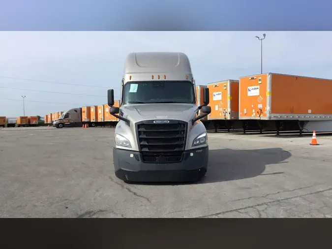 2022 Freightliner Cascadia 126