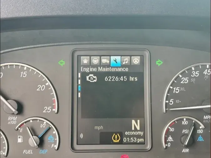 2023 Freightliner Cascadia 126