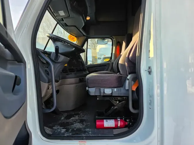 2020 FREIGHTLINER/MERCEDES CASCADIA 125