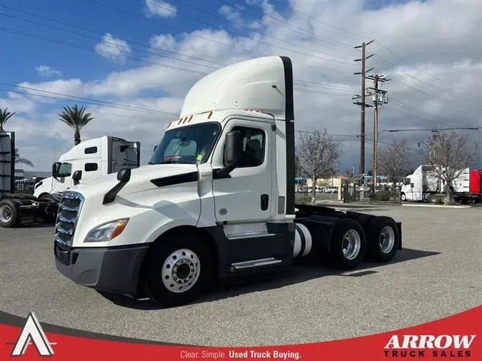 2020 FREIGHTLINER CA126f499ef3e88d9018b8abb56e263b8b66b