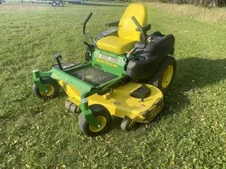 2013 John Deere Z665