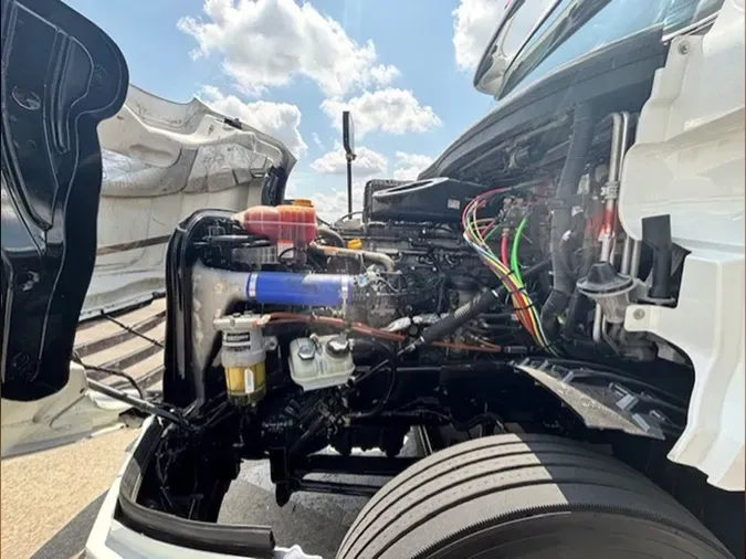 2023 Freightliner PT126SLP