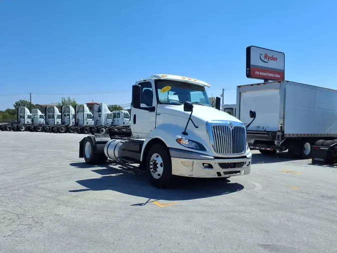 2019 NAVISTAR INTERNATIONAL RH613 DAYCAB S/Af4a53ea7352e3fce34a77f35b50f07ba