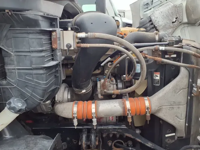 2016 FREIGHTLINER/MERCEDES CASCADIA 113