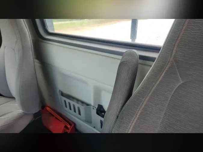 2019 Volvo VNL300