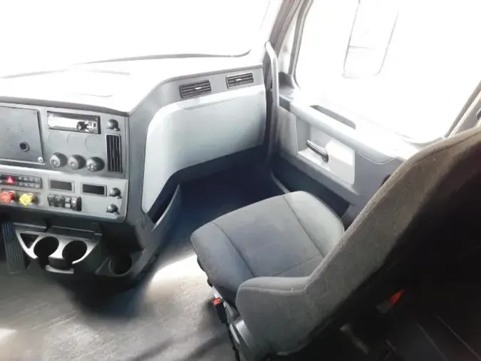 2020 Freightliner New Cascadia 126