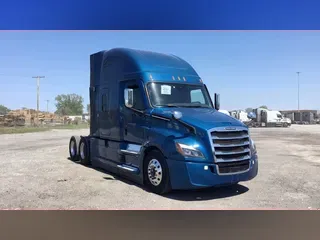 2023 Freightliner Cascadia 126