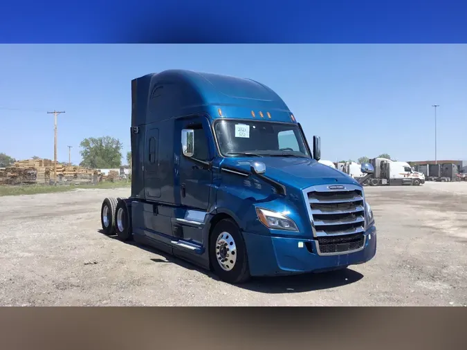 2023 Freightliner Cascadia 126f4b030ab18446000bf4db65a45e208e5