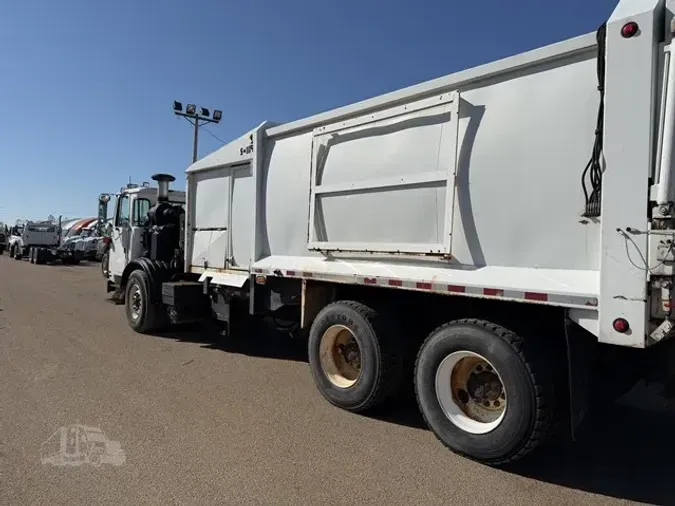 2011 AUTOCAR XPEDITOR