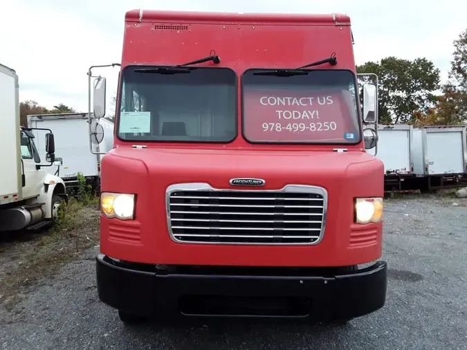 2016 FRTLR CUSTOM CHASSIS CORP MT55f4b156cafb5e2e7452b011e3ea650e08