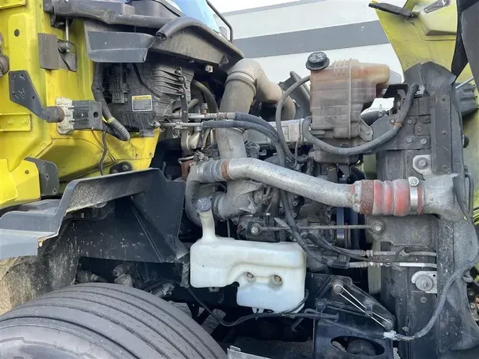 2018 INTERNATIONAL RH613