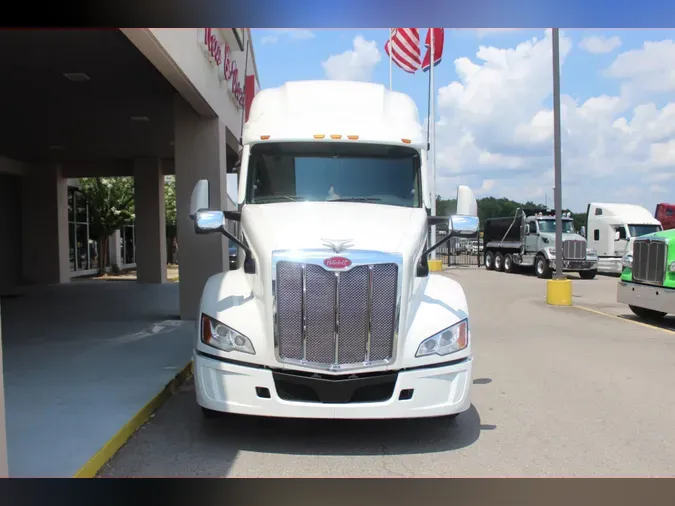 2024 Peterbilt 579f4b7cd5950babbca94ae294d8de97cc4