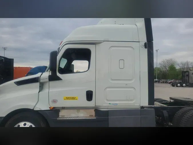 2020 Freightliner Cascadia