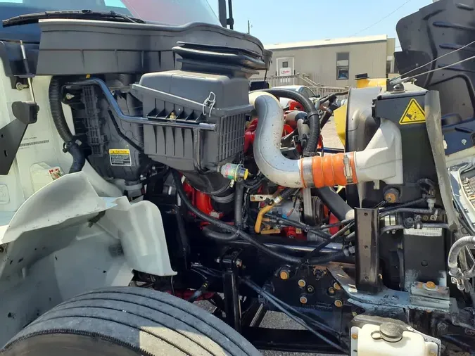2020 NAVISTAR INTERNATIONAL MV607 (4X2)