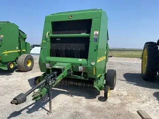 2005 John Deere 567