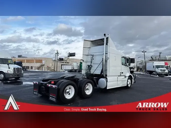 2019 VOLVO VNL640