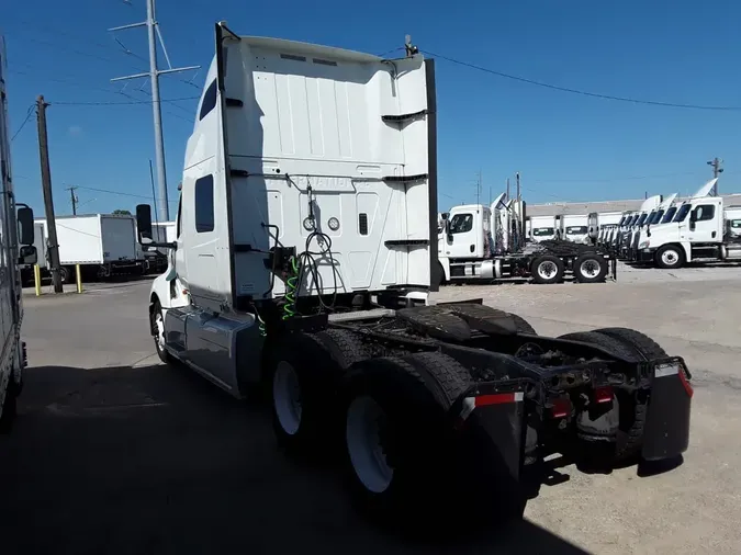 2020 NAVISTAR INTERNATIONAL LT625 SLPR CAB