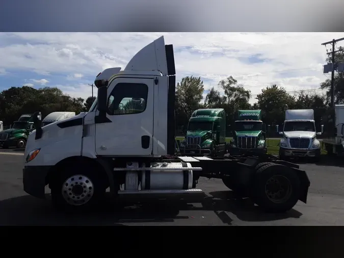 2019 Freightliner Cascadia 126f4c6ff38a8620dfa1bc83cda9e5845da