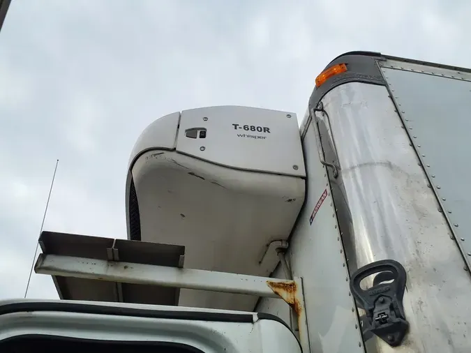 2017 FREIGHTLINER/MERCEDES M2 106